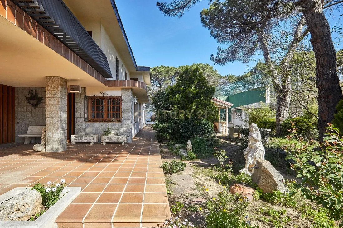 Villa in Sant Fost de Campsentelles, Catalonia, Spain 3 - 17625981