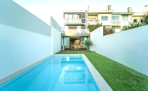 Villa in Lordelo do Ouro e Massarelos, Porto District, Portugal 1