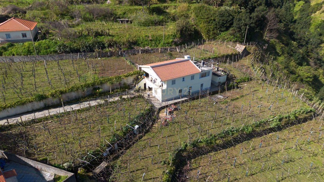 Villa in Sao Vicente, Madeira, Portugal 1 - 17510921