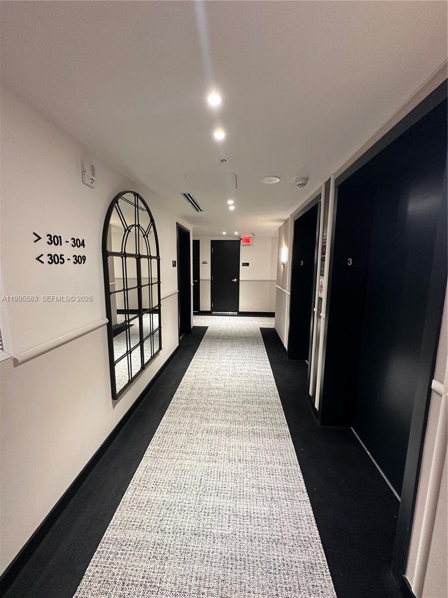 Condo in Coral Gables, Florida, United States 5 - 17626448