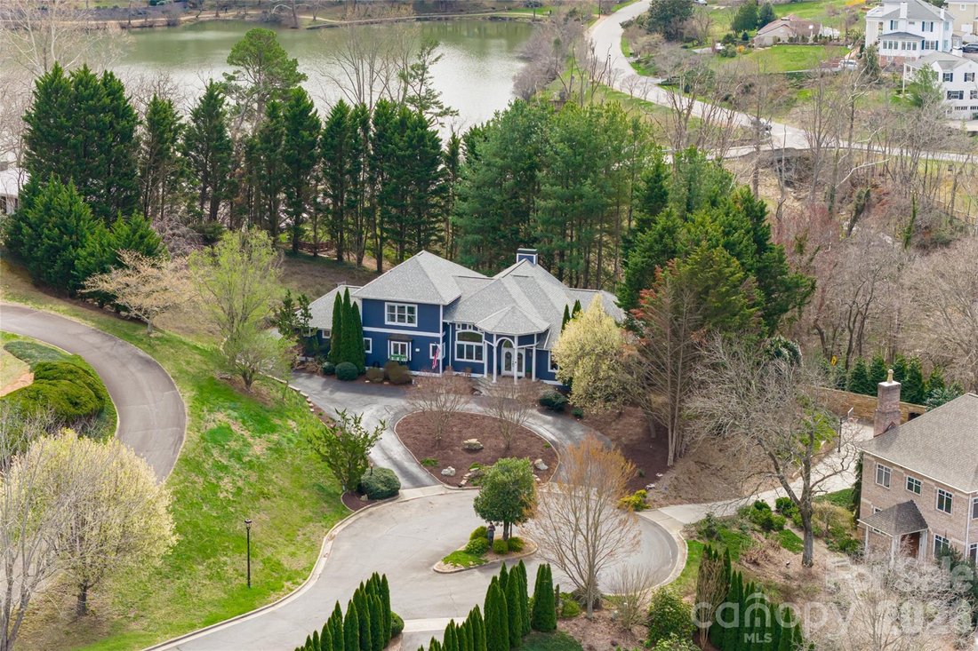 House in Asheville, North Carolina, United States 2 - 17626424