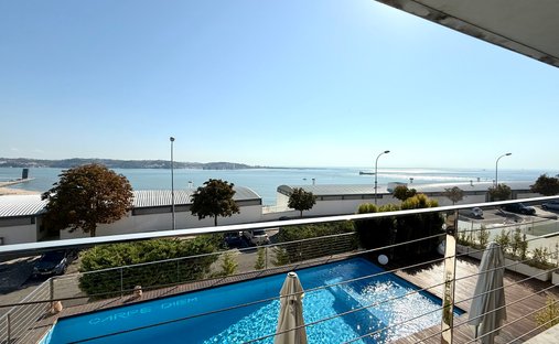 Villa in Alges, Linda-a-Velha e Cruz Quebrada-Dafundo, Lisbon, Portugal 1