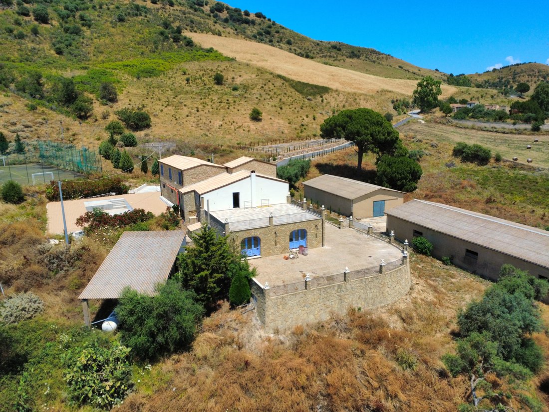 Villa in Caccamo, Sicily, Italy 3 - 17627126