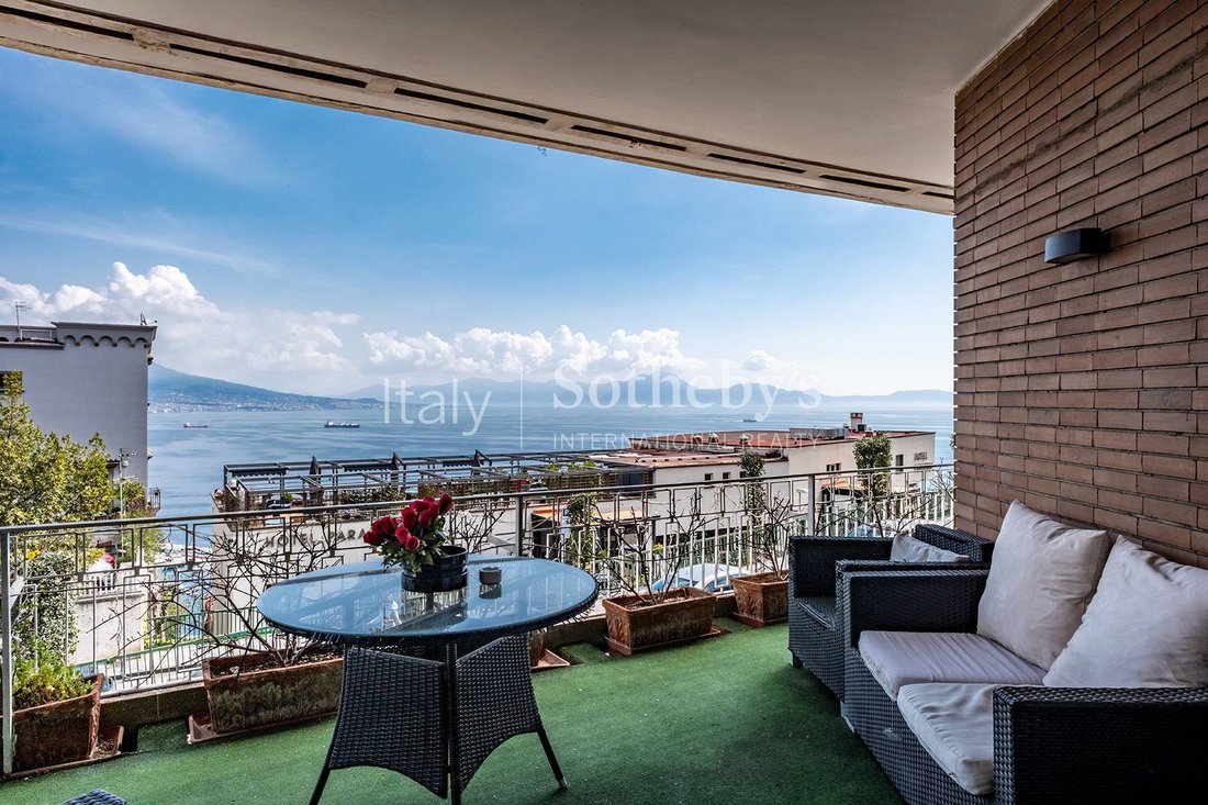 Apartment in Posillipo, Naples, Campania 4 - 17626827