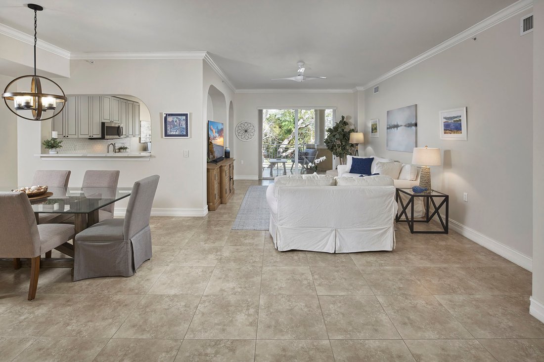 Condo in Naples, Florida, United States 4 - 17626865