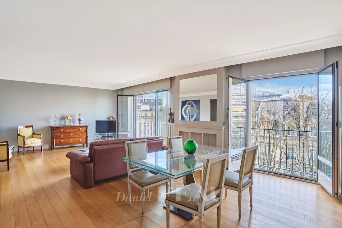 Apartment in Porte Dauphine, Paris 16e Arrondissement, Paris 2 - 17626570