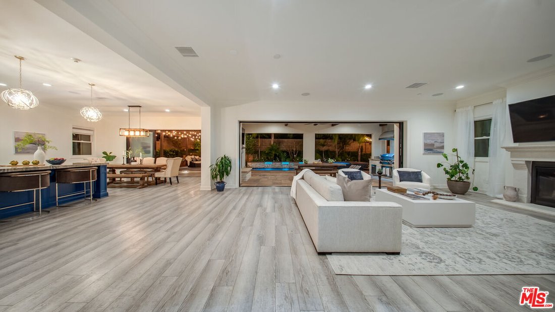 House in Los Angeles, California, United States 4 - 17626451