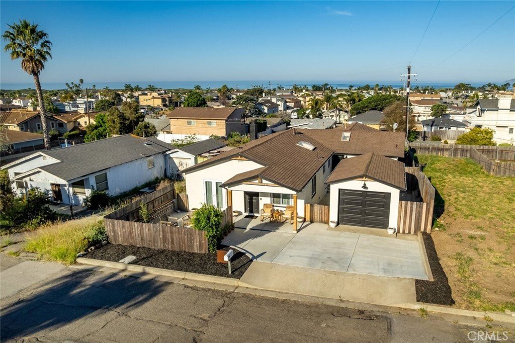 Grover Beach, California, United States 2 - 17626457