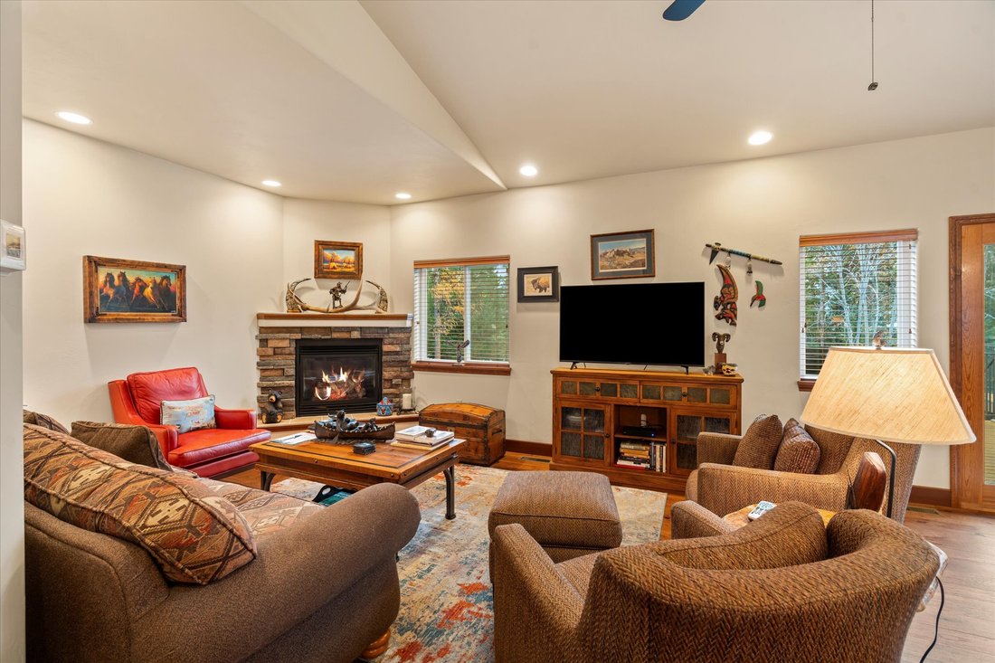 House in Lakeside, Montana, United States 4 - 17626501