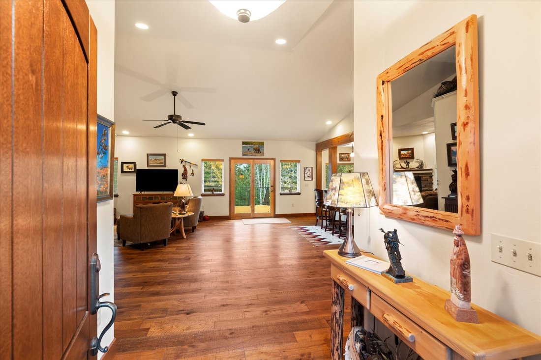 House in Lakeside, Montana, United States 5 - 17626501