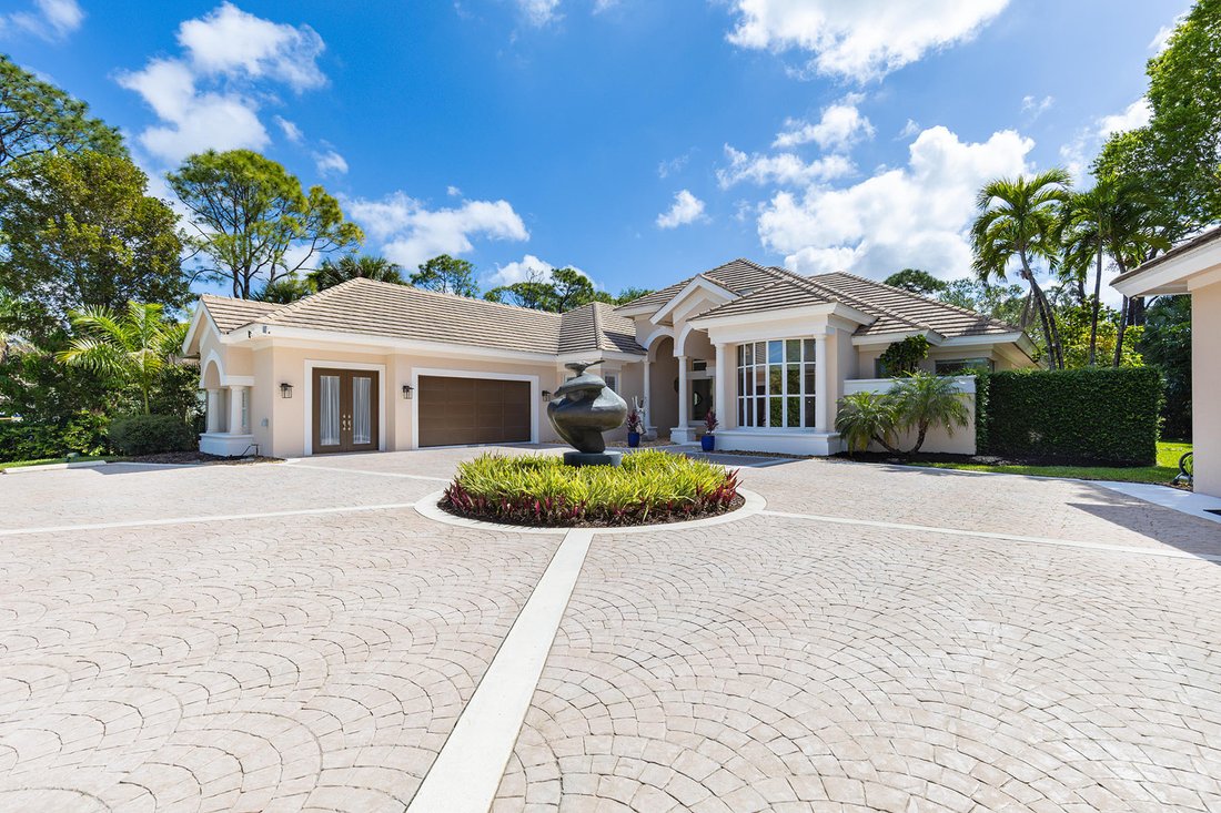 House in Naples, Florida, United States 3 - 17626849