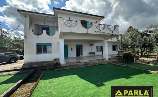 Villa in Lascari, Sicily, Italy 1