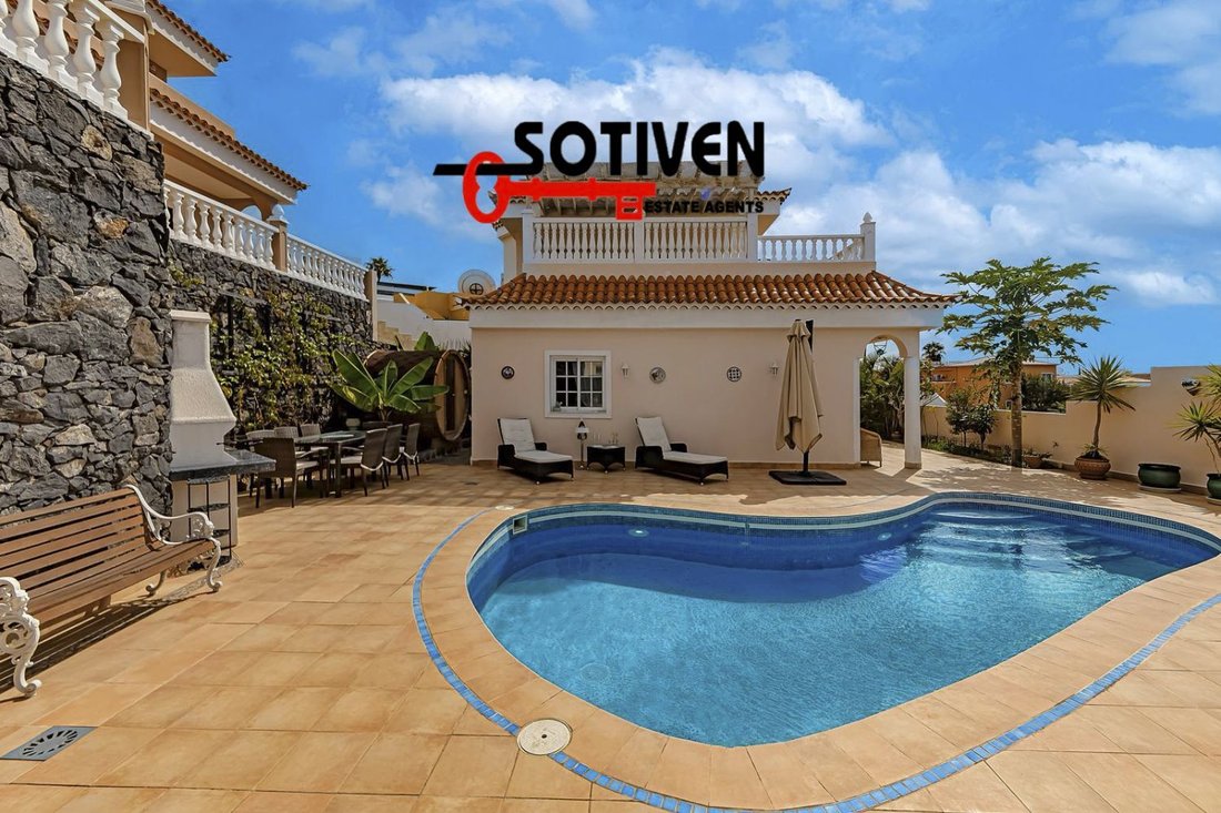 Chalet in Callao Salvaje, Adeje, Canary Islands 3 - 17627023