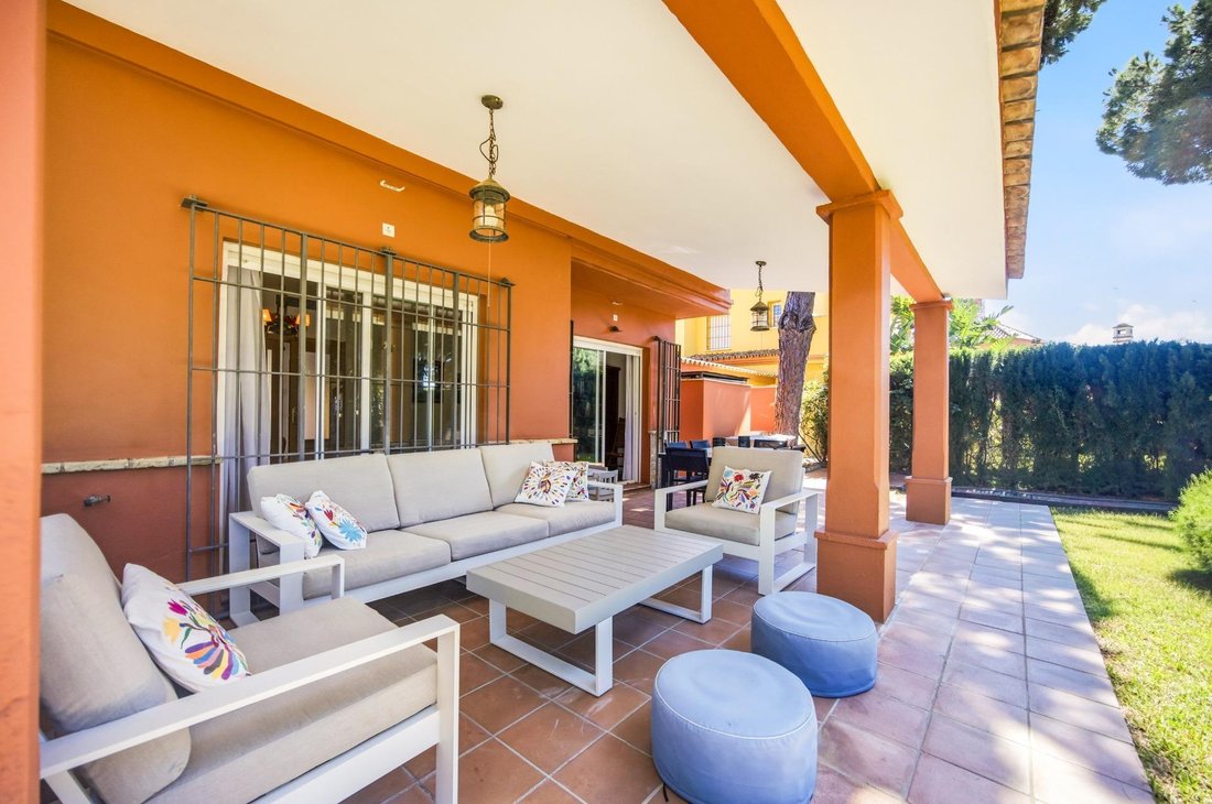 Chalet in Chiclana de la Frontera, Andalusia, Spain 2 - 17627021