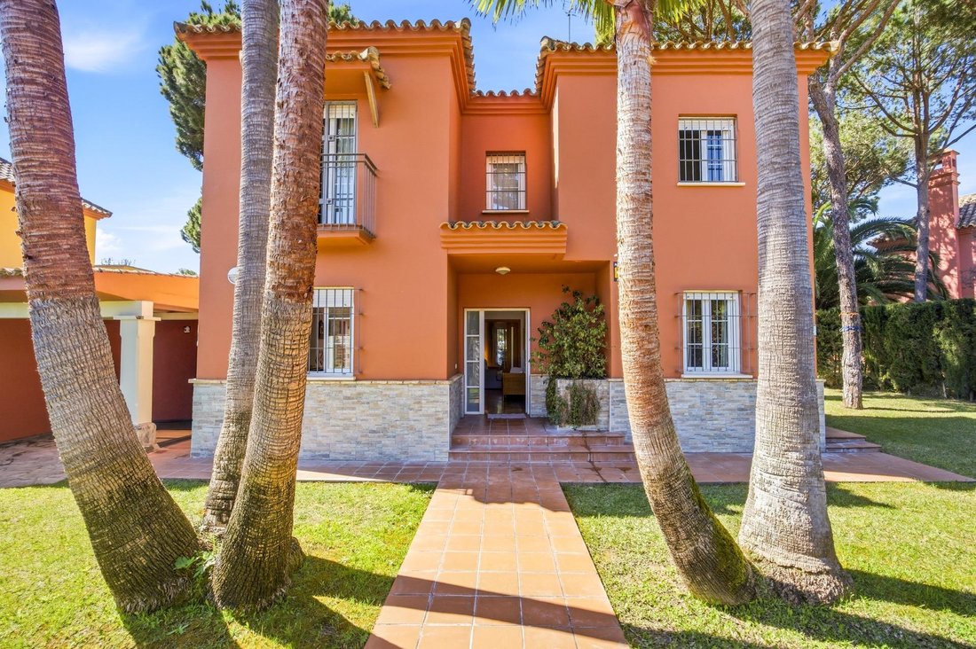 Chalet in Chiclana de la Frontera, Andalusia, Spain 3 - 17627029