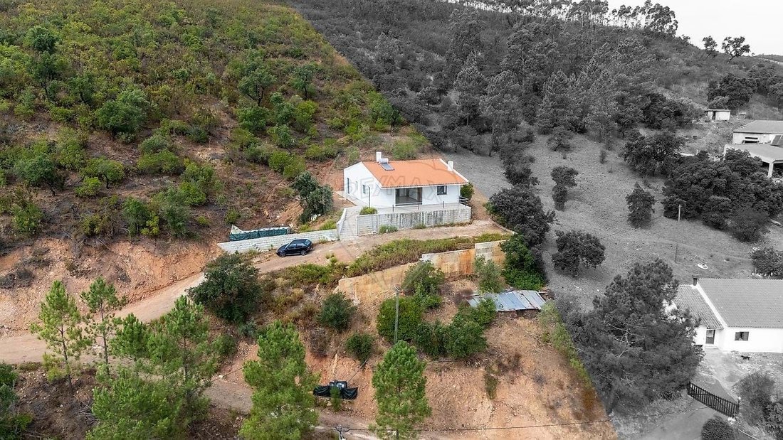 Villa in Mexilhoeira Grande, Algarve, Portugal 5 - 16224977