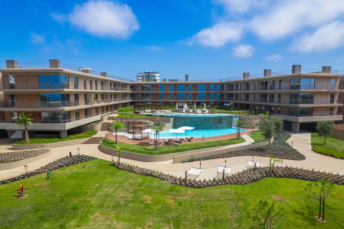 Apartment in Quarteira, Algarve, Portugal 1 - 16544607
