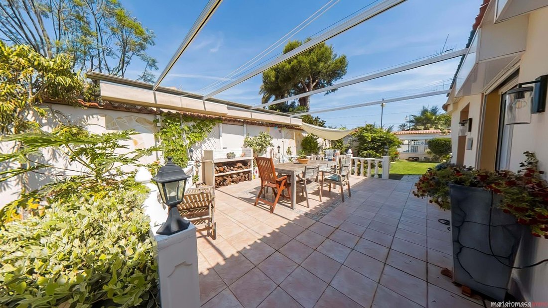 Chalet in Torrevieja, Valencian Community, Spain 5 - 17627356