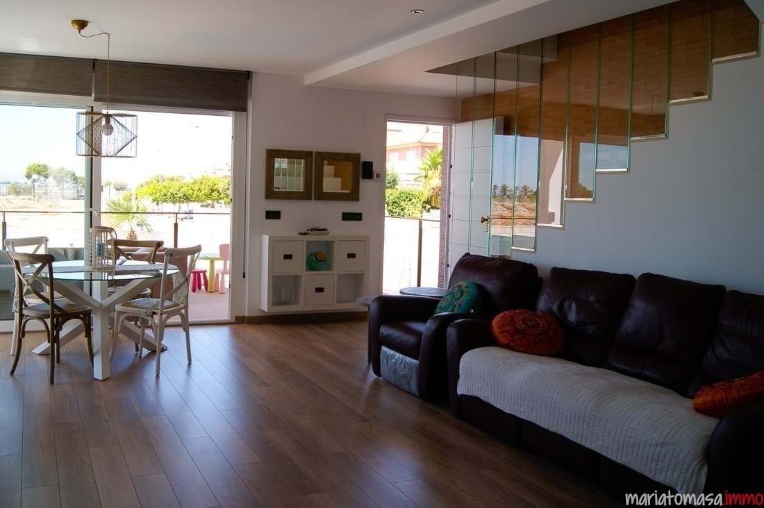 Villa in Santa Pola, Valencian Community, Spain 1 - 17627437