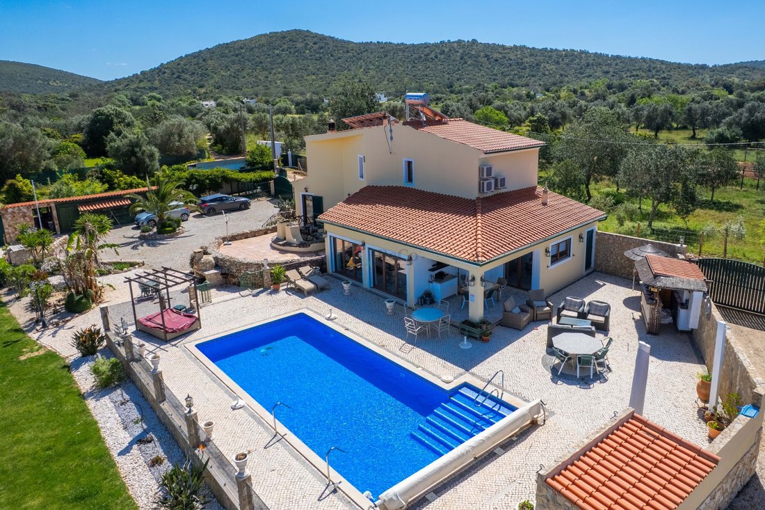 Villa in Paderne, Algarve, Portugal 2 - 16544602