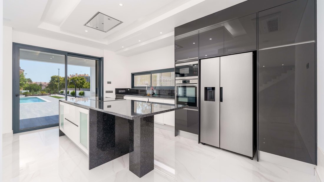 Villa in Vilamoura, Quarteira, Algarve 3 - 16544574