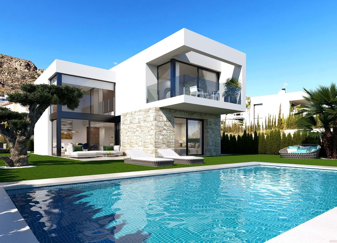 Chalet in Finestrat, Valencian Community, Spain 1 - 17627267