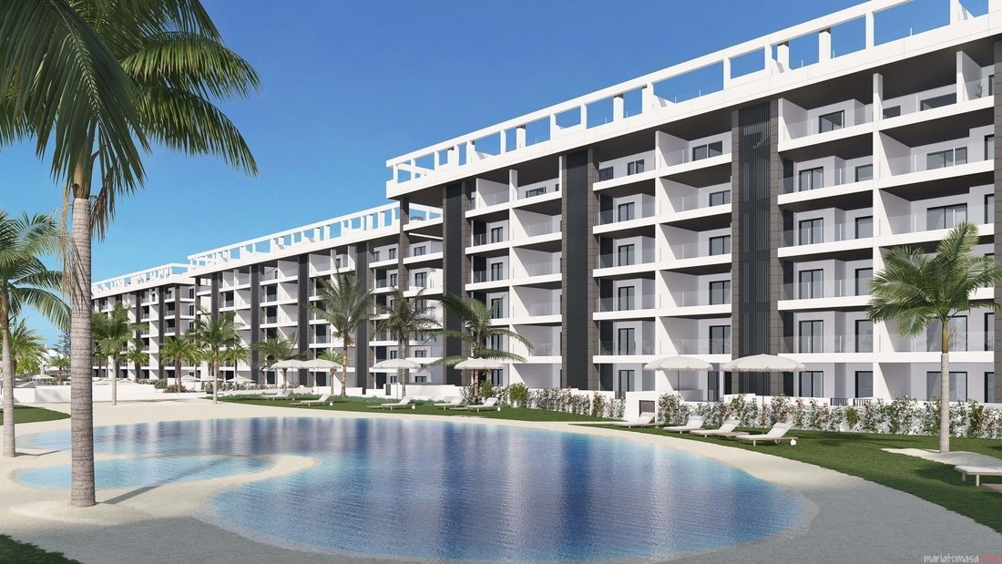 Apartment in Torrevieja, Valencian Community, Spain 4 - 17627470
