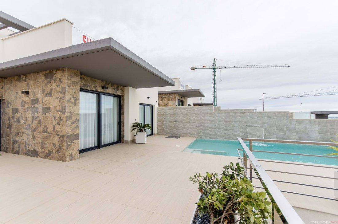 Villa in San Miguel de Salinas, Valencian Community, Spain 2 - 17627482
