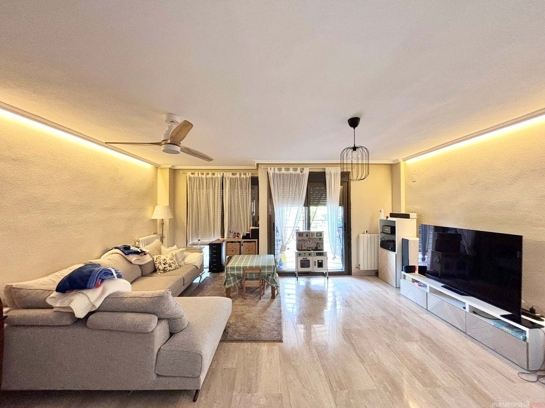 Chalet in Mutxamel, Valencian Community, Spain 2 - 17627598