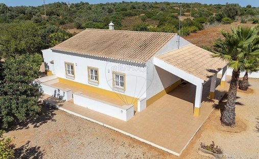 Farm Ranch in Silves, Algarve, Portugal 1