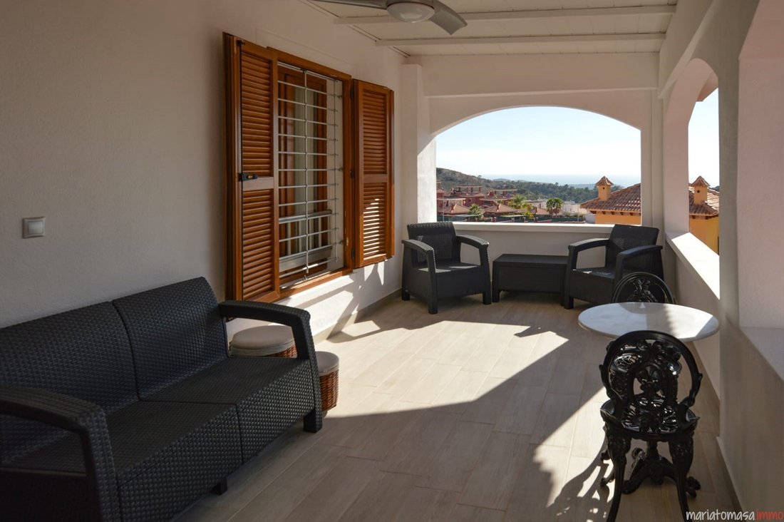 Chalet in Finestrat, Valencian Community, Spain 2 - 17627276