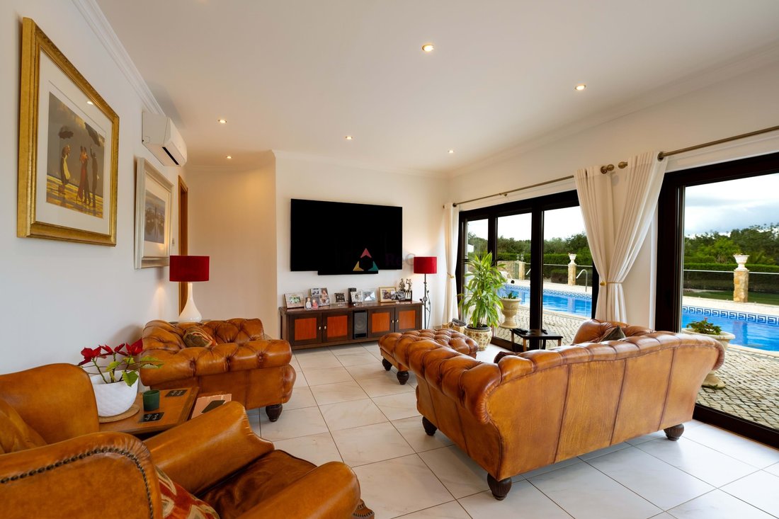 Villa in Paderne, Algarve, Portugal 3 - 16544602