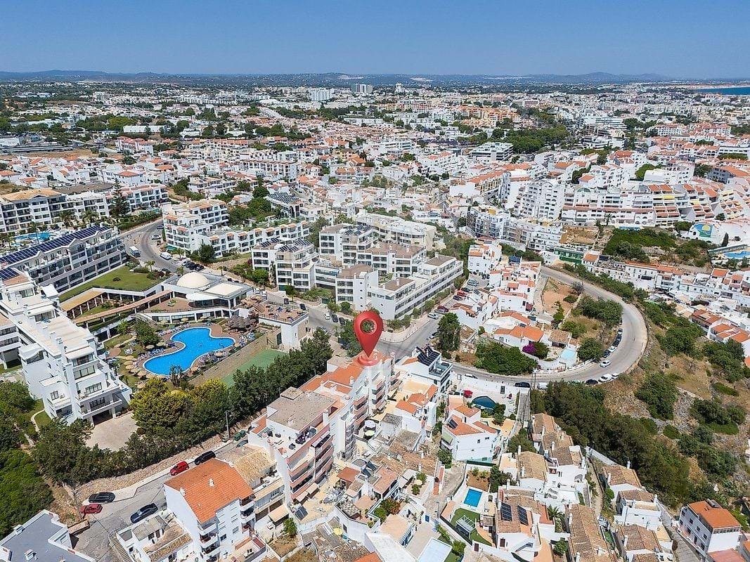 Apartment in Praia dos Pescadores, Olhos de Agua, Portugal 4 - 15847093