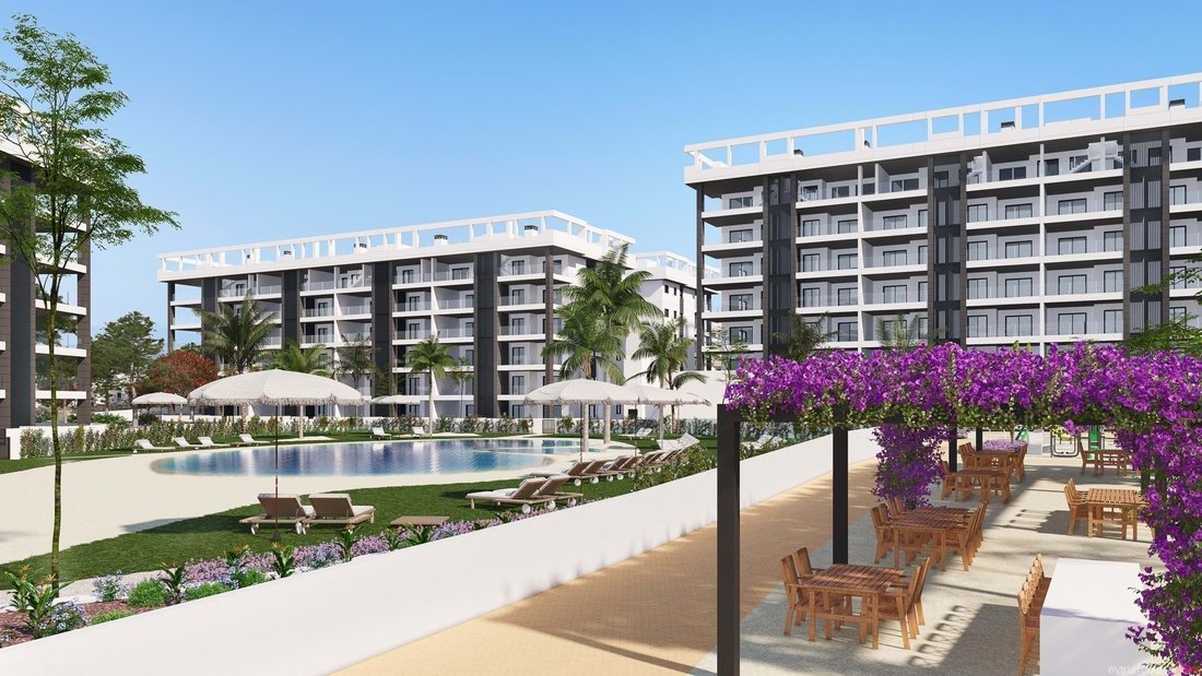 Apartment in Torrevieja, Valencian Community, Spain 2 - 17627469