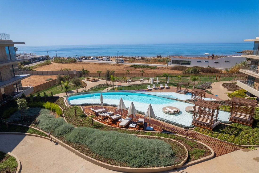Apartment in Quarteira, Algarve, Portugal 1 - 16544654