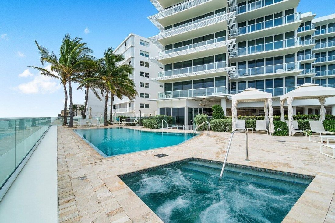 Condo in Palm Beach, Florida, United States 2 - 16387496