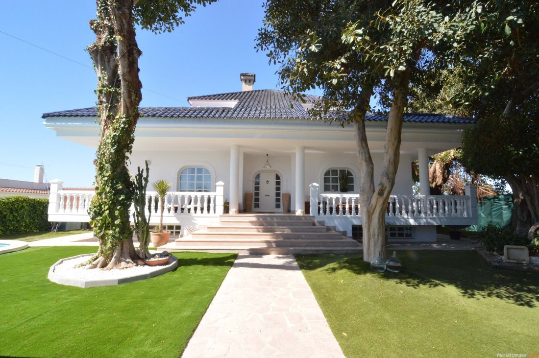 Chalet in Torrevieja, Valencian Community, Spain 3 - 17627351