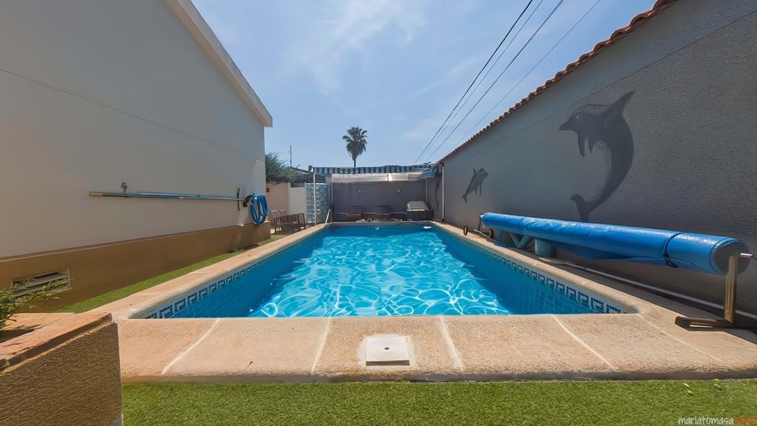 Chalet in Torrevieja, Valencian Community, Spain 3 - 17627356