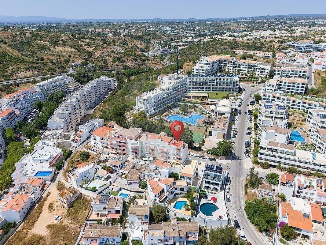 Apartment in Praia dos Pescadores, Olhos de Agua, Portugal 2 - 15847093