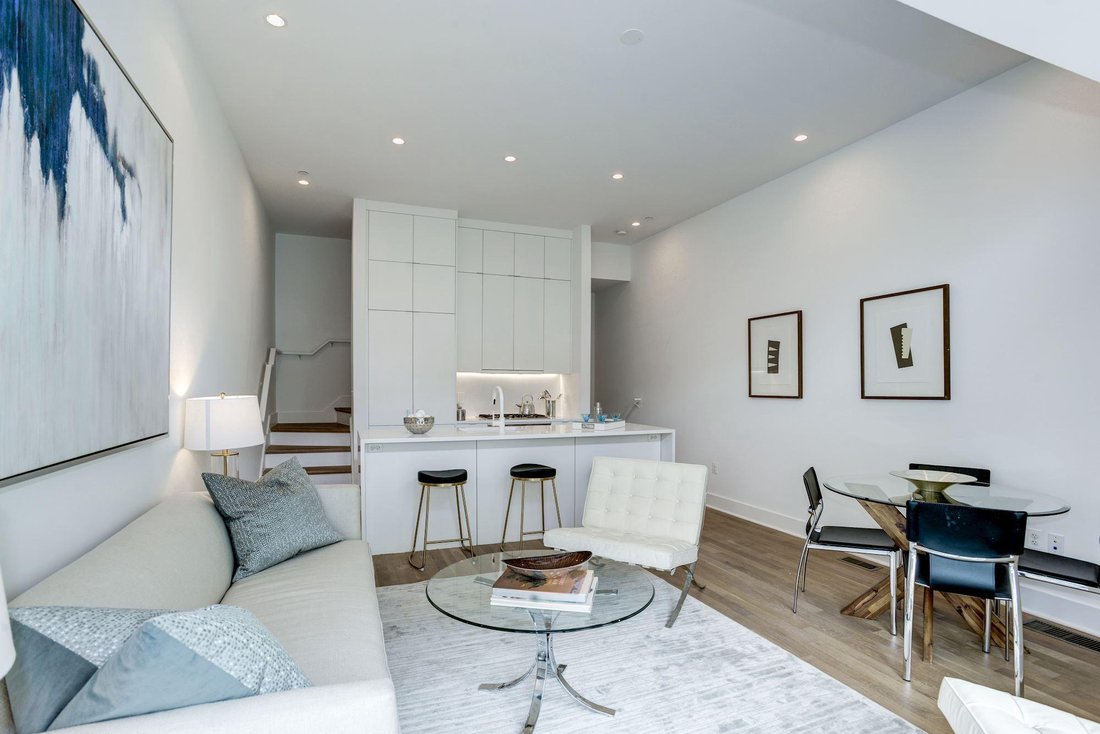 Condo in Washington, District of Columbia, United States 4 - 17627083