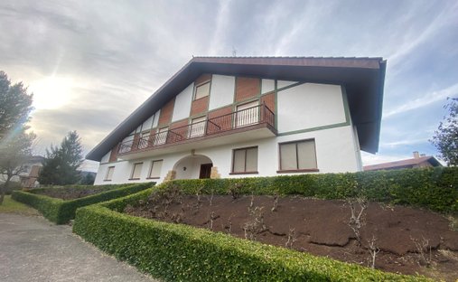 Casa a Larrabetzu, Paesi Baschi, Spagna 1