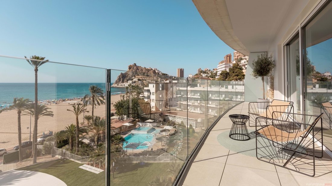 Apartment in Benidorm, Valencian Community, Spain 1 - 17627232
