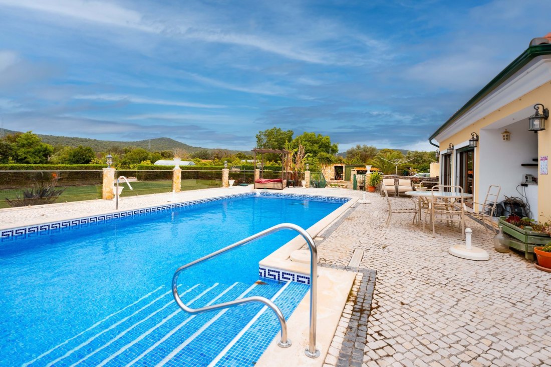 Villa à Paderne, Algarve, Portugal 1 - 16544602