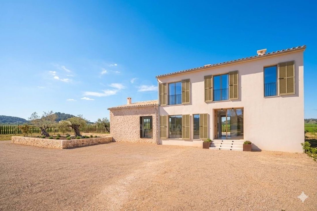 Townhouse in Sineu, Balearic Islands, Spain 2 - 17563482