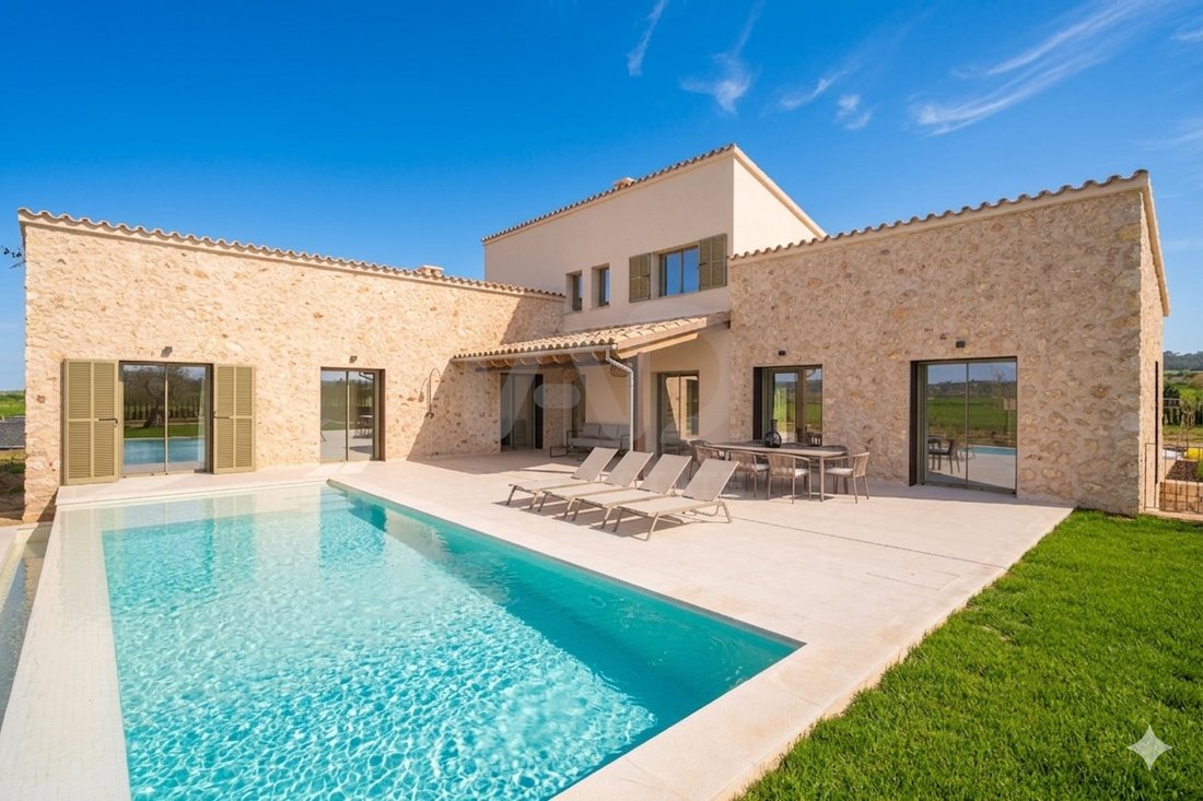 Townhouse in Sineu, Balearic Islands, Spain 3 - 17563482