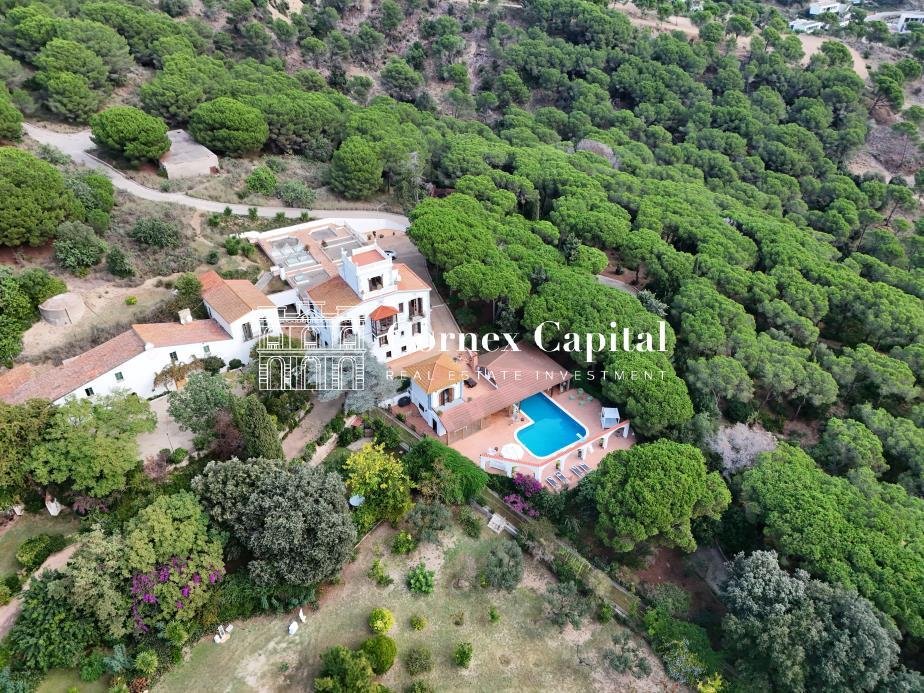 Estate in Sant Andreu de Llavaneres, Catalonia, Spain 1 - 17627270