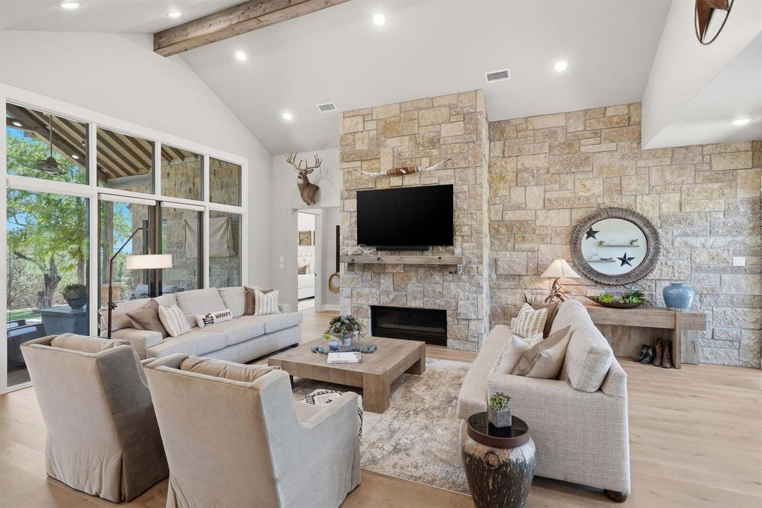 House in Graford, Texas, United States 3 - 17627376