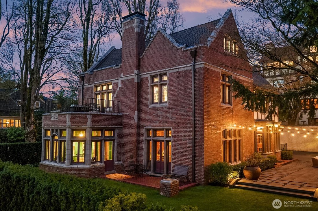 House in Seattle, Washington, United States 1 - 17627395