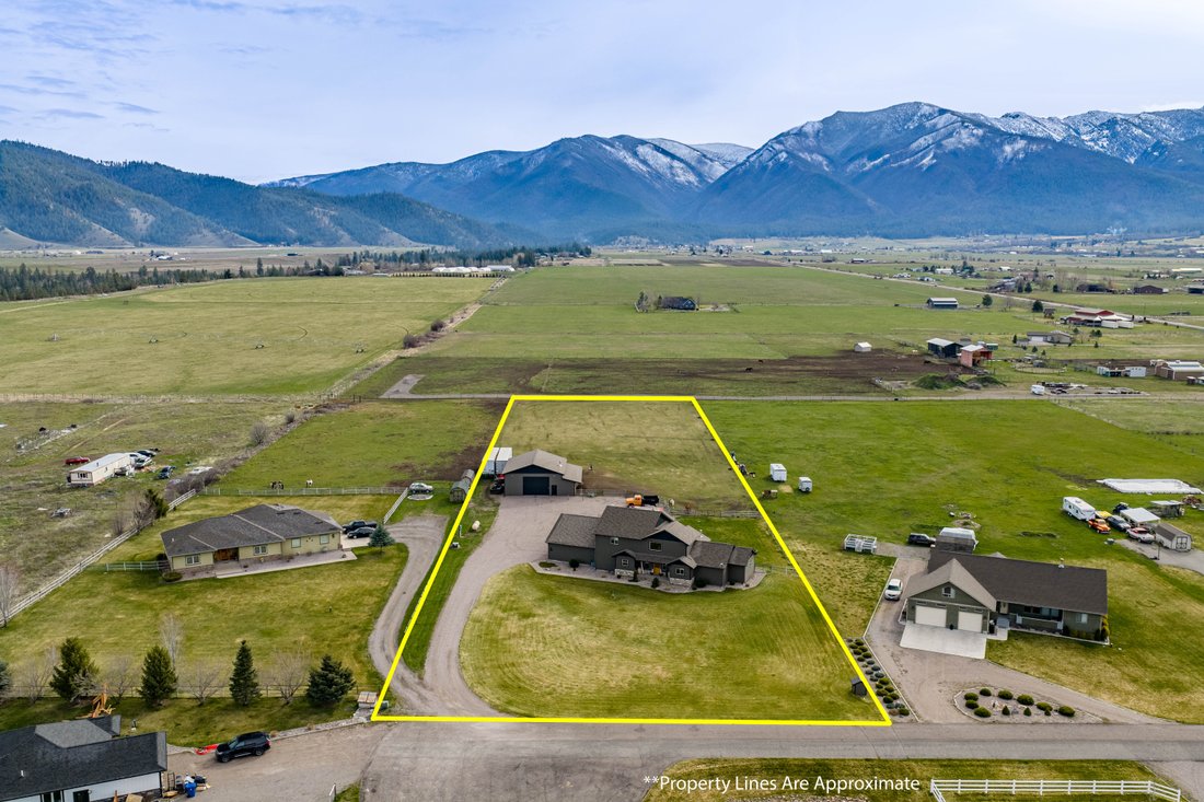 House in Arlee, Montana, United States 1 - 17627295