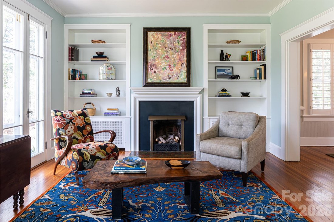 House in Asheville, North Carolina, United States 3 - 17627365
